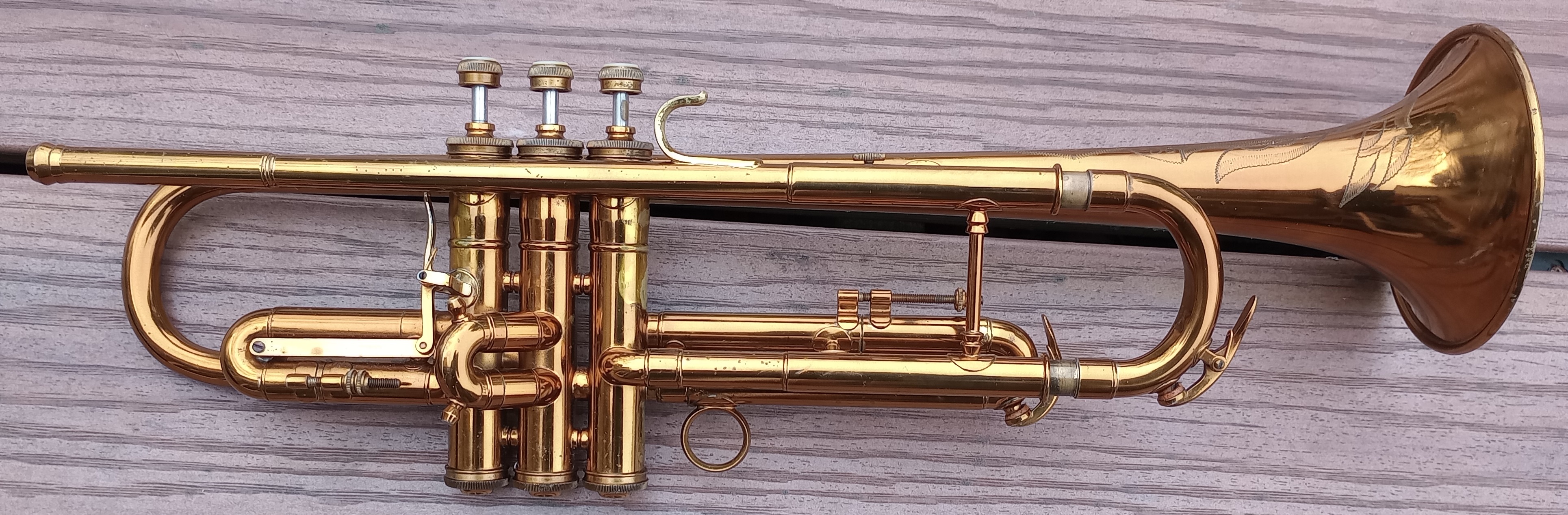 Conn deals 8b trumpet